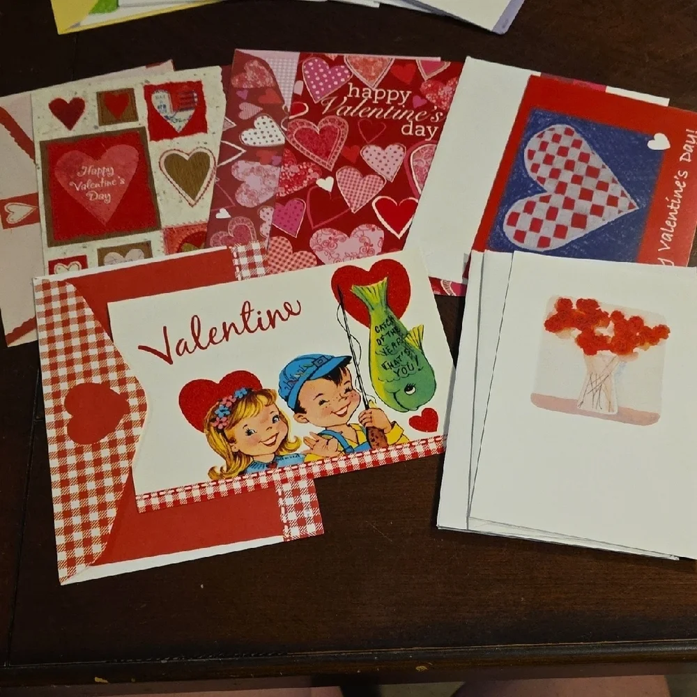 (J39) Holiday Greeting Cards- 20 Cards Total